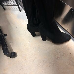 Elegant Black Women's Boots